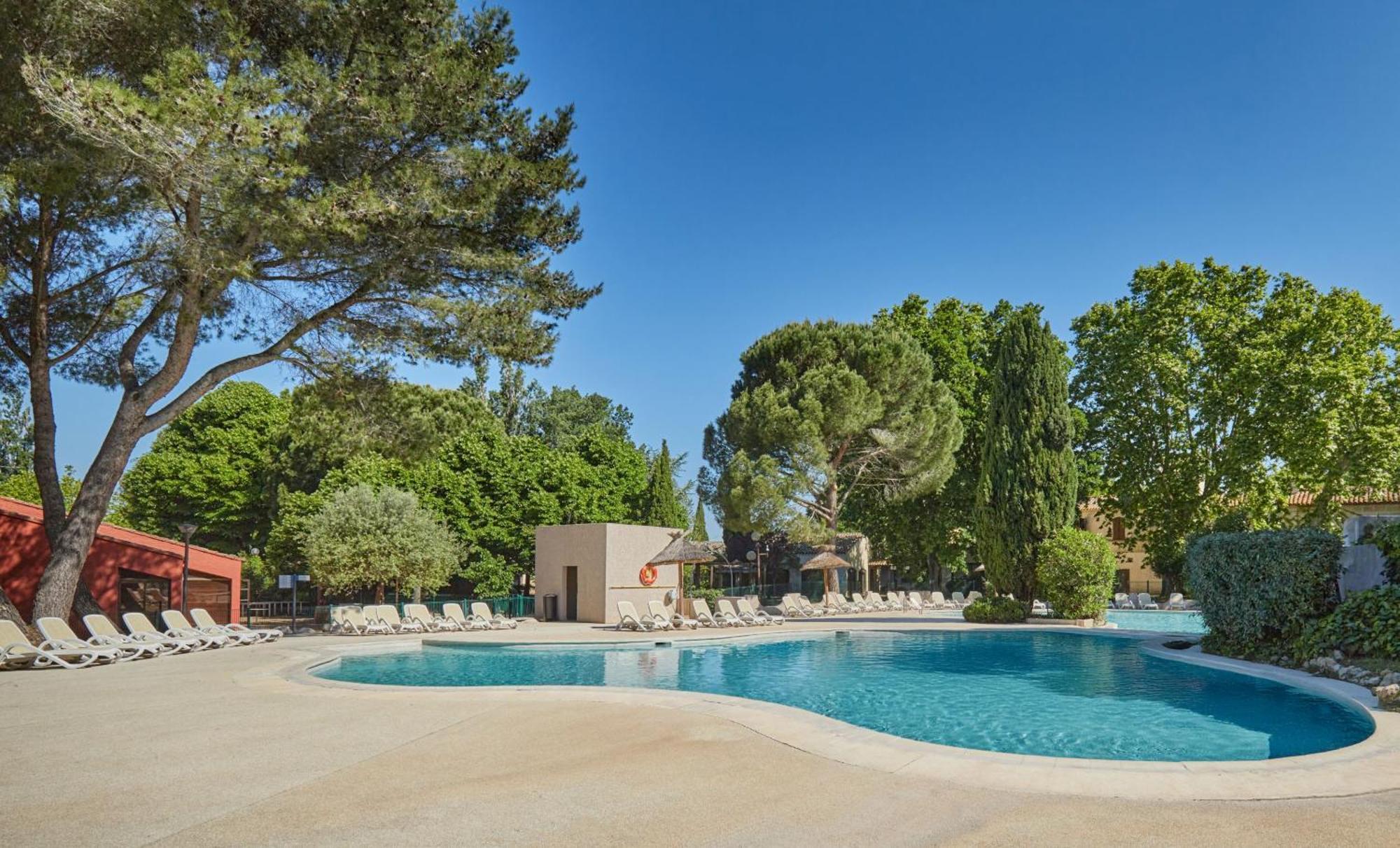 Residence Odalys Le Village Camarguais Les Gardians Арль Экстерьер фото