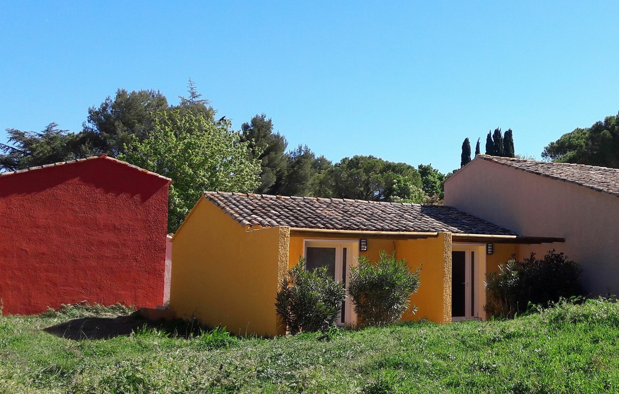 Residence Odalys Le Village Camarguais Les Gardians Арль Экстерьер фото